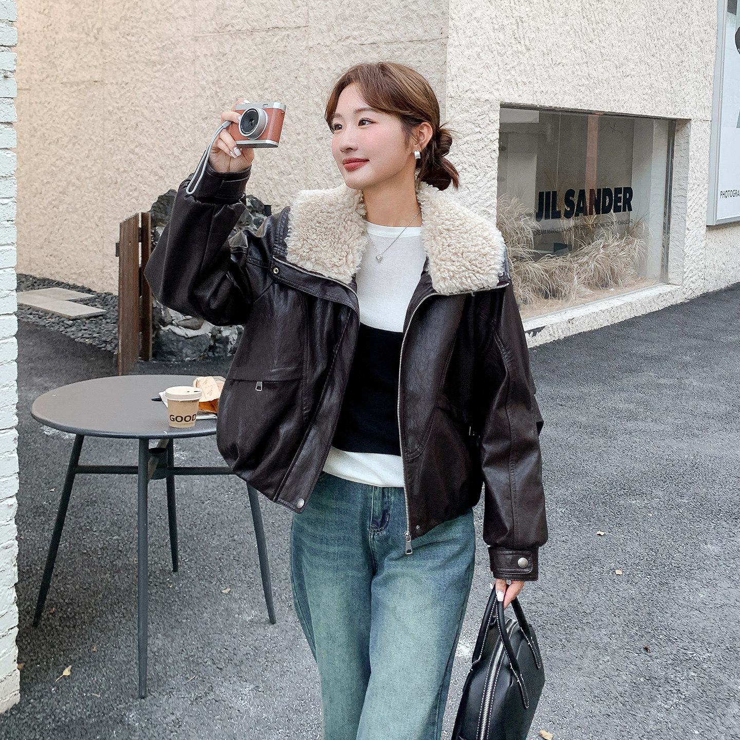 欧货羊羔毛翻领加绒皮衣女2025秋冬新款短款休闲百搭洋气PU皮外套