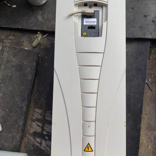 ACS510-01-031A-4 ABB变频器 工业工控调速装置议价维修