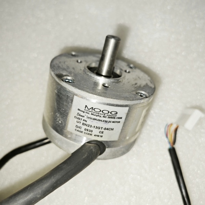 BN23-13GT-04CH MOOG无刷直流电机 直径56mm 轴径8mm议价维修