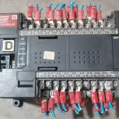 G9SP-N20S 安全控制器 工业自动化工控控制模块议价维修