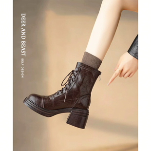 镇店之宝 2025秋冬羊皮圆头系带粗跟马丁靴弹力高跟短靴 巨好穿