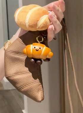 独特小众韩国挂脖毛衣链麂皮绳碱水结仿真树脂牛角包项链树脂女款