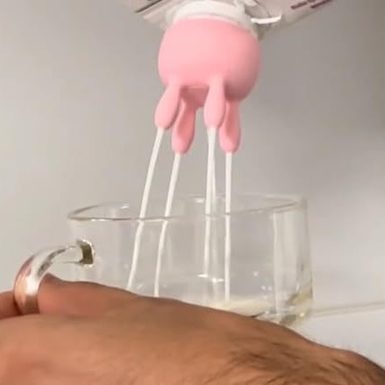 牛奶分流器亚马逊爆款瓶盖牛奶分流器盒装3D打印喝牛奶专用粉色