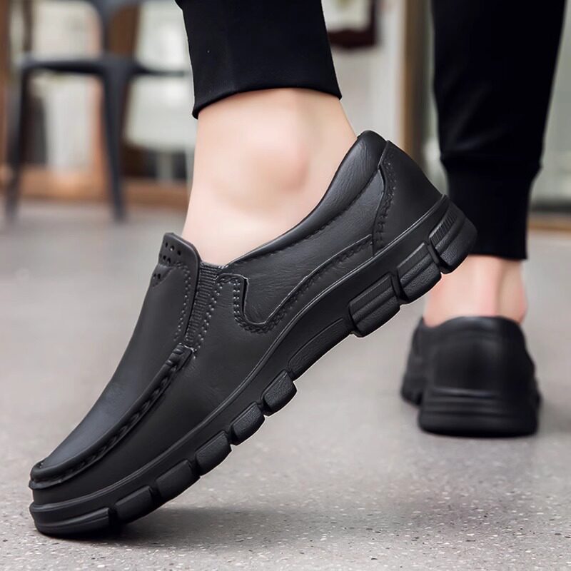 男鞋夏季鞋子男款防水防油厨房工作厨师鞋男夏款冬季防滑休闲皮鞋