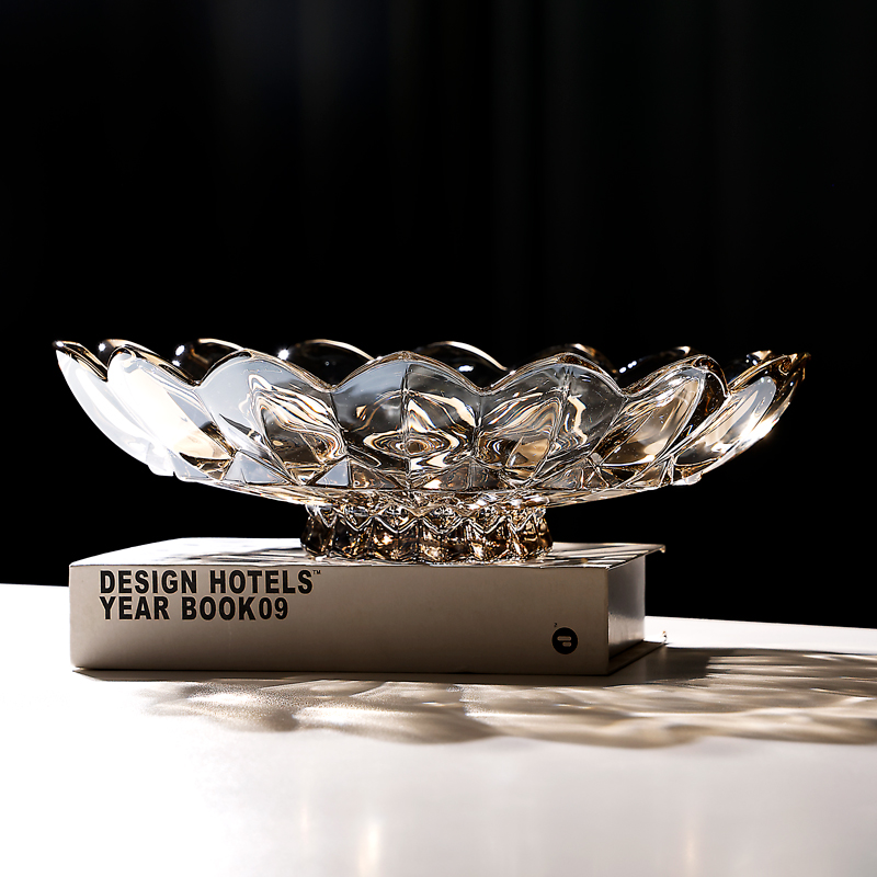 精致莲花瓣玻璃水果盘轻奢家用糖果盘客厅摆放瓜子糖待客干果盘子