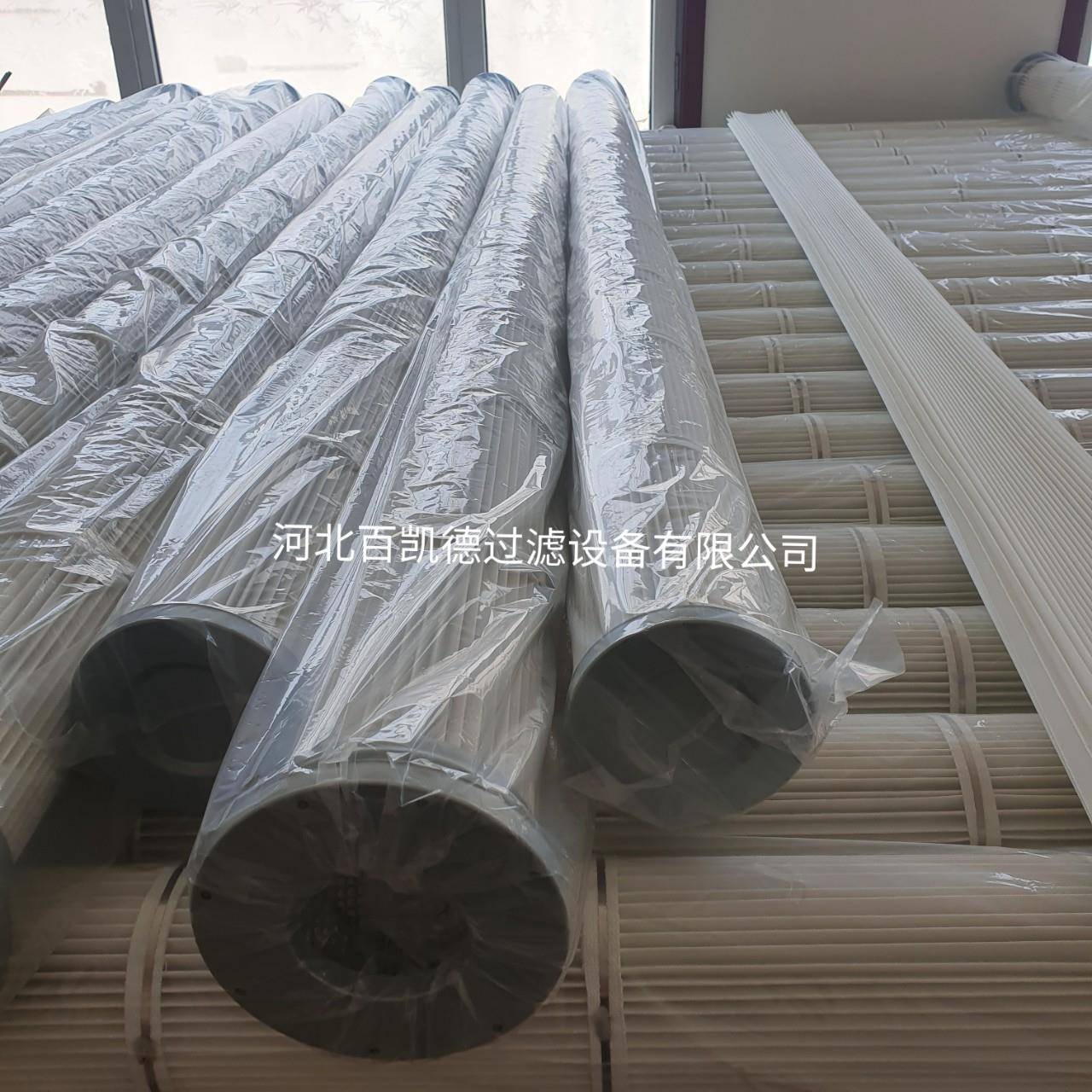 米高脉冲除尘器花板上装折叠式除尘滤芯钢厂替代布袋除尘滤筒米