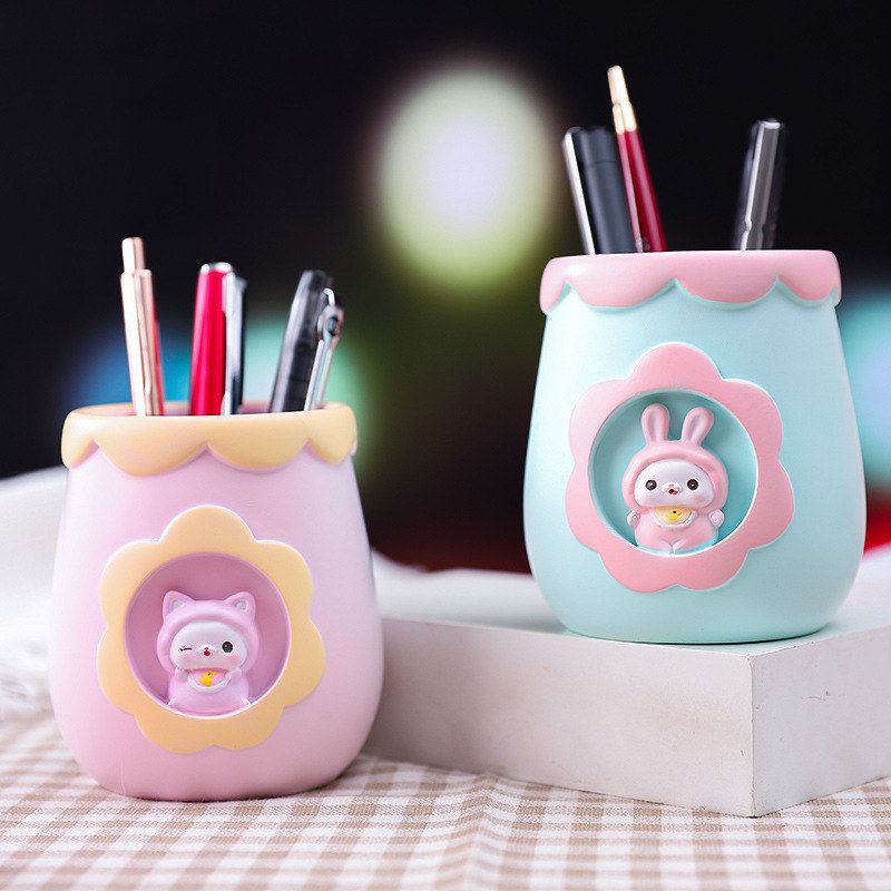 摆件桶kimi小学生萌宠笔筒书桌礼品可爱儿童装饰学习用品收纳