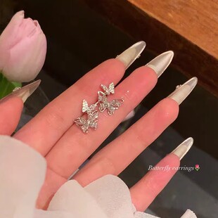 s925纯银镂空锆石蝴蝶耳环女小巧精致绝美耳钉高级感轻奢耳饰网红