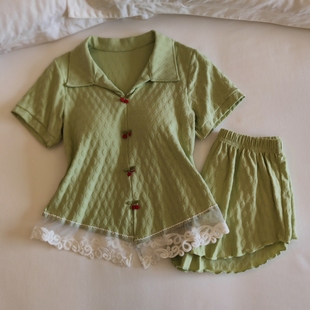 高级感甜美纯欲风家居服 带胸垫睡衣女款 春夏季 短袖 V领两件套薄款