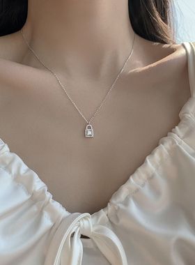 闪钻锁项链女气质高级大气新款网红设计感锁骨轻奢配饰品