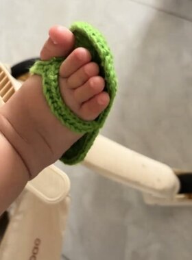 婴儿幼崽人字拖毛线钩针成品鞋可爱萌趣摄影拍照0-3-6-12个月宝宝