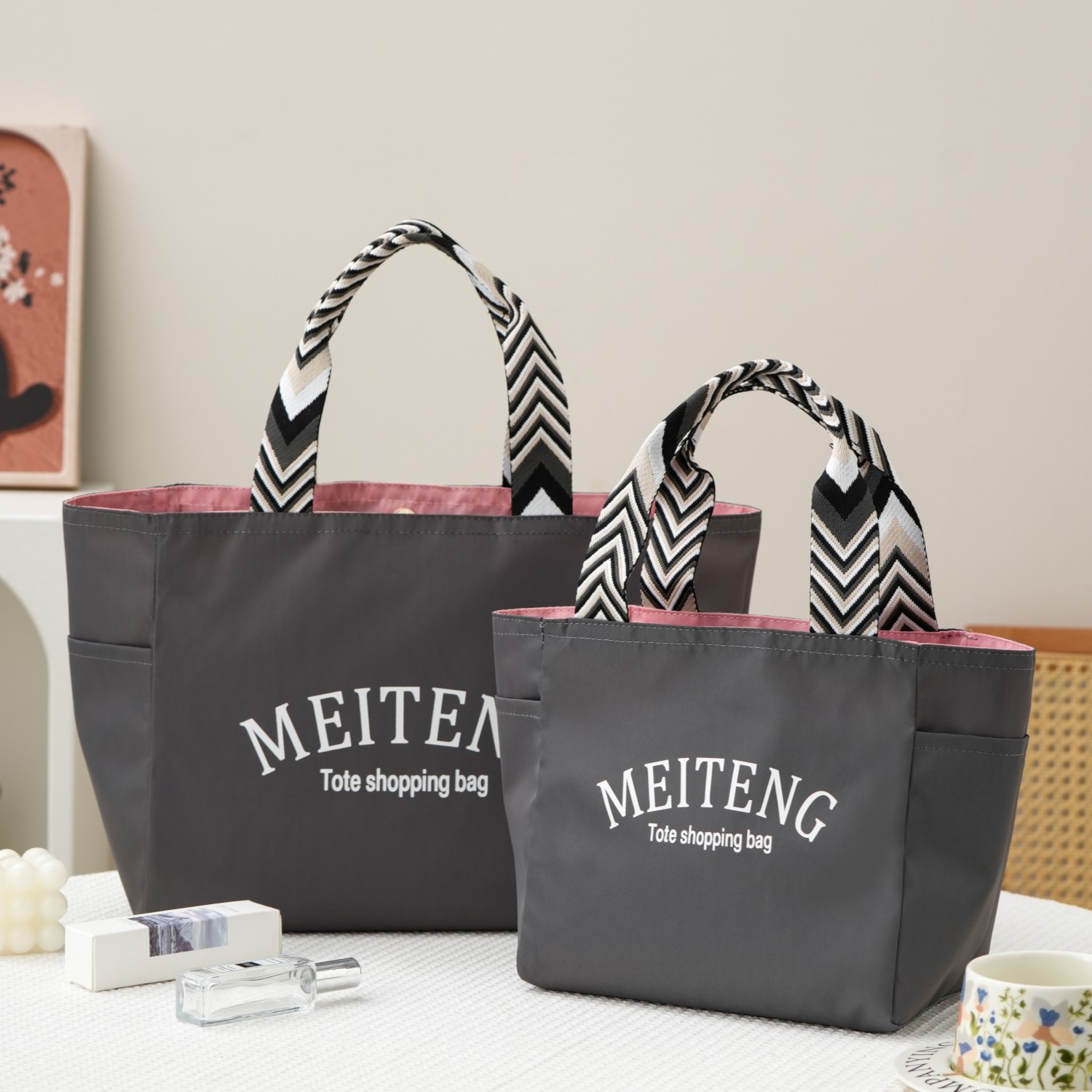 上班杂物小拎包通勤高级感手提包大容量防水手拎包外出轻便购物袋,箱包皮具/热销女包/男包,通用款女包,淘宝优惠券,粉丝福利购,淘宝优惠卷