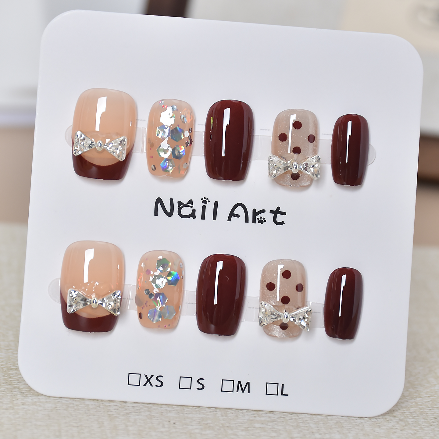 穿戴甲短款2025新款法式蝴蝶彩色亮片千金新娘指甲贴片轻奢高级感