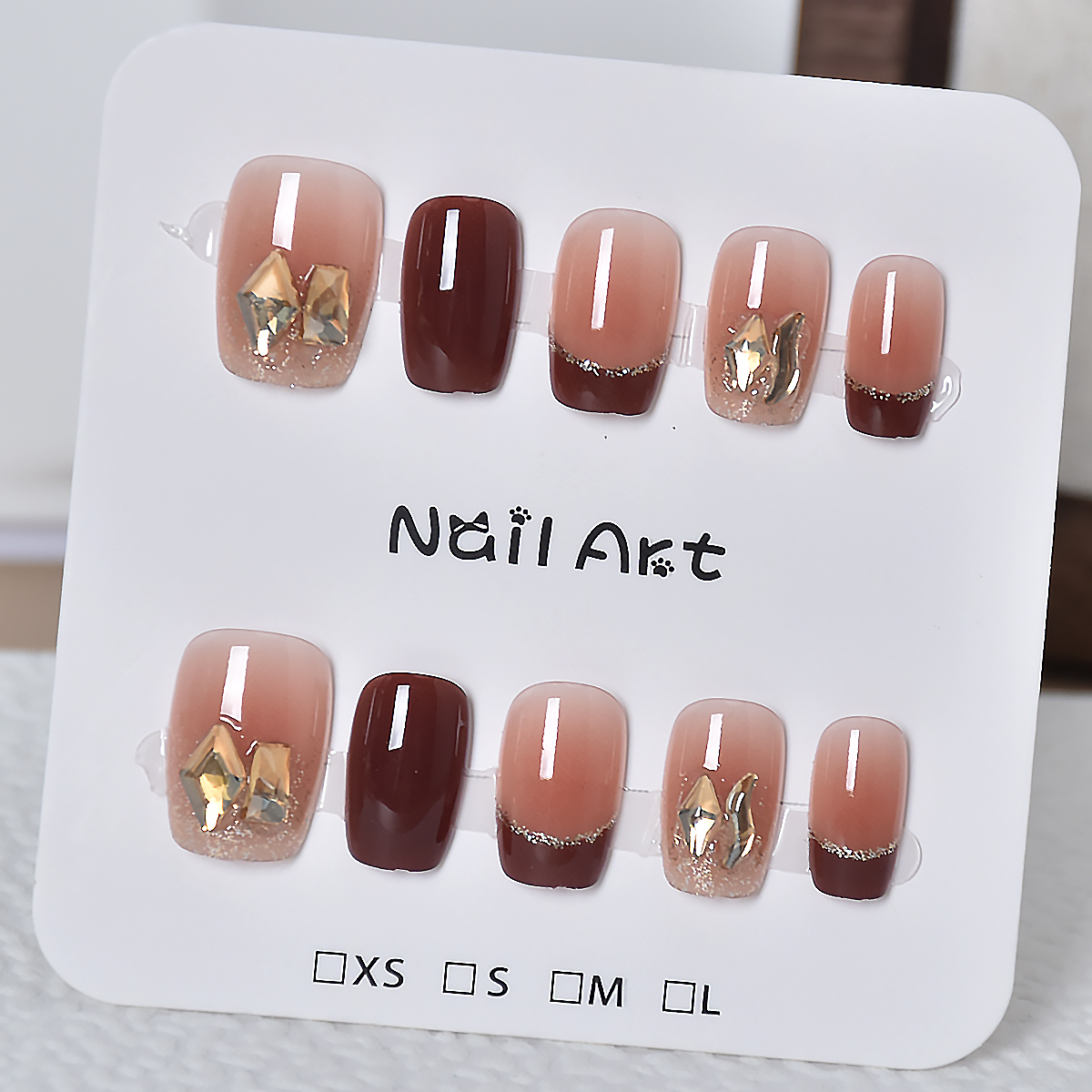 秋冬款红色法式穿戴甲短款手工光疗指甲2025新款黄黑皮显白学生