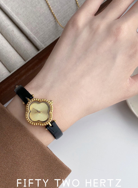 【52HZ】高级感小众女四叶草小表盘细带时尚皮带精致轻奢气质手表