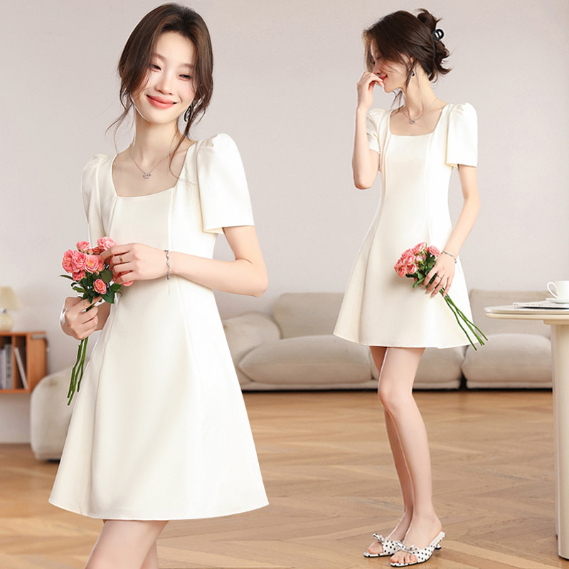 实拍减龄少女风白色公主裙礼服小个子收腰甜美泡泡袖法式连衣裙女 - 淘宝联盟商品