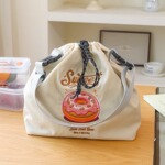 2025新款日系卡通刺绣手提袋束口手提餐盒袋包上班族带饭轻便小巧