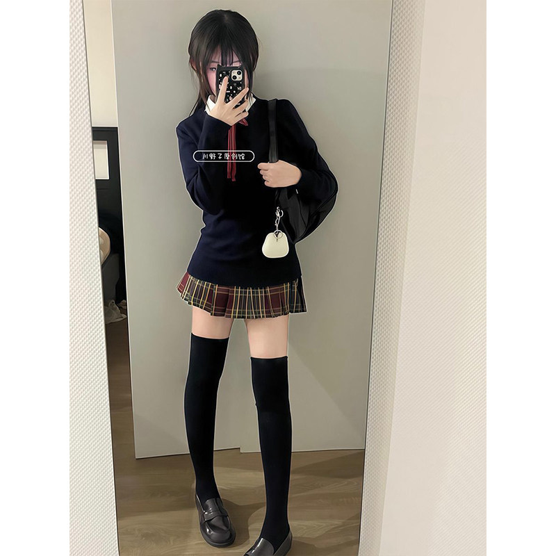 原创JK制服纯色V领毛衣秋叠穿校供感长袖套头针织衫海棠格裙套装,女装/女士精品,时尚套装,淘宝优惠券,粉丝福利购,淘宝优惠卷