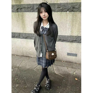 JK制服深灰针织开衫外套基础款叠穿长袖衬衫百搭海苔格裙原创一套