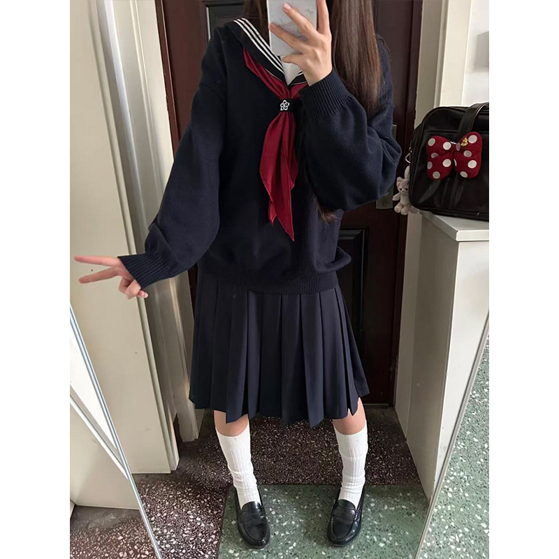 2025基础时尚原创百搭绀三本长袖中间服叠穿毛衣日系绀色中裙套装