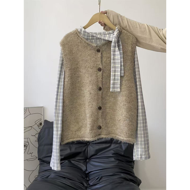 两件学院圆领套装复古针织马甲背心穿格纹开衫长袖衬衫时尚ins