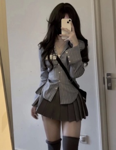 jk制服套装纯欲收腰衬衫女美式学院风辣妹小众设计感长袖条纹衬衣