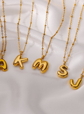 欧美项链镀18K金色萌不锈钢字母吊坠项链女英文首字母姓氏吊坠