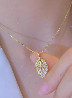 新款韩版铜镀真金微镶锆石金枝玉叶钛钢项链网红时尚简约气质吊坠
