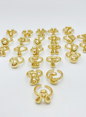 亚马逊热卖戒指英文26字母戒指电镀可调节异形气球字母戒指开口