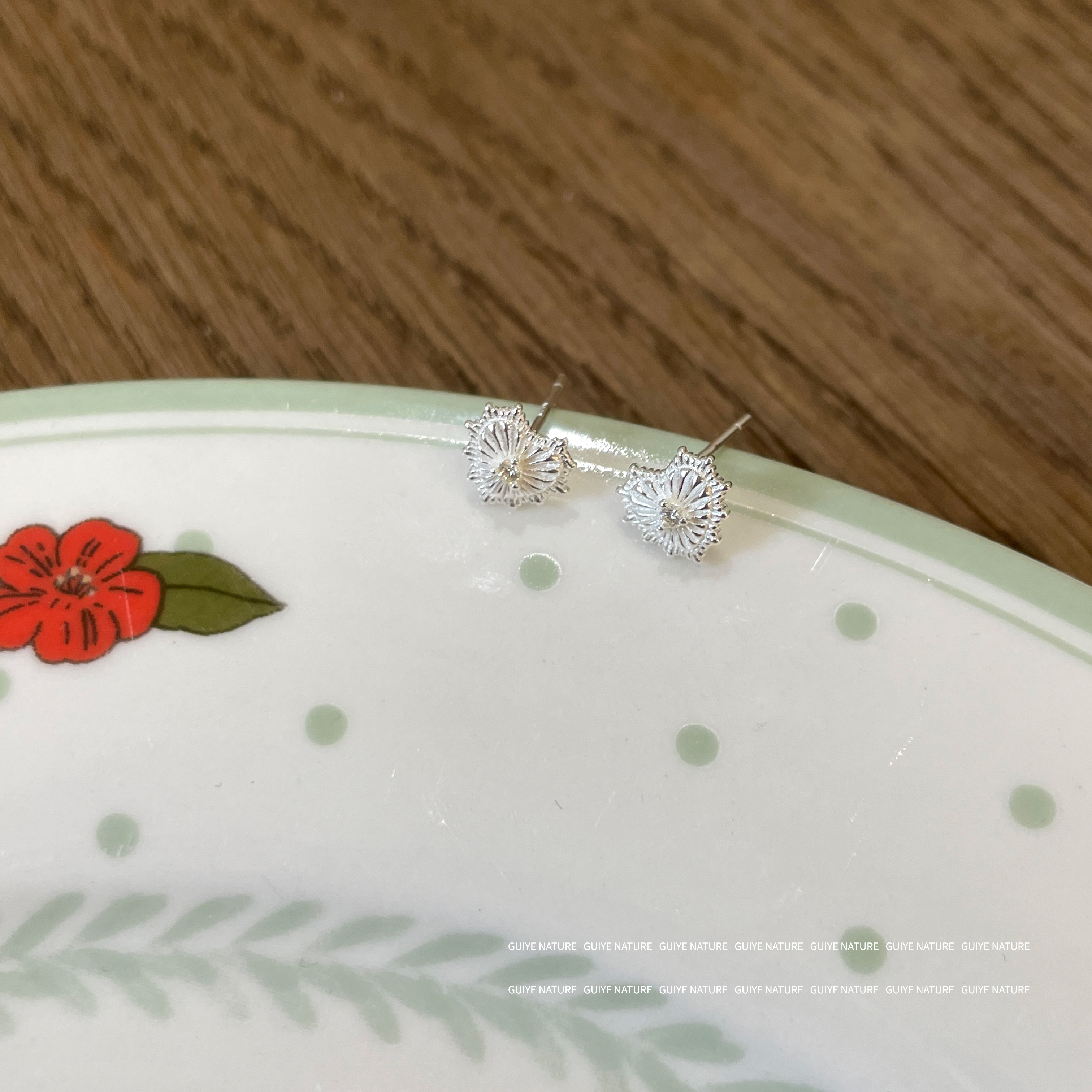 归野甜美风925纯银爱心耳钉女