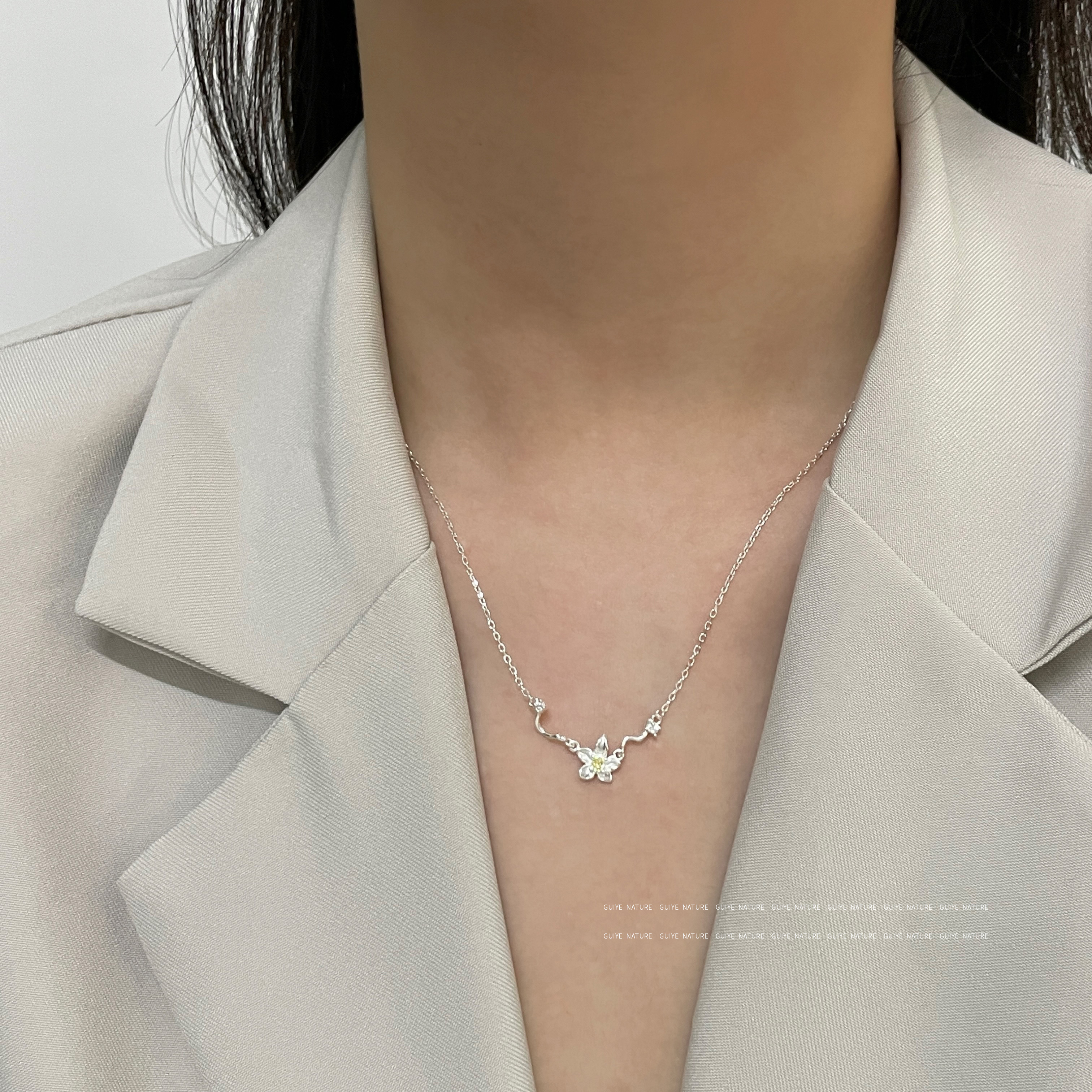 归野925纯银甜美雏菊花朵项链