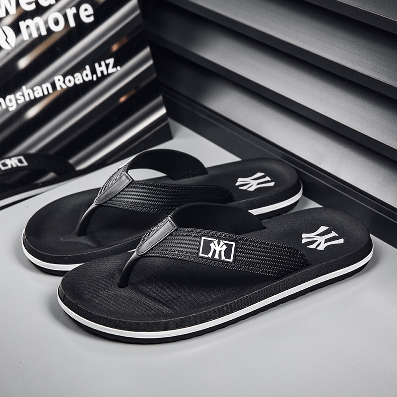 欧洲站男鞋2025轻奢潮牌耐穿防滑沙滩夏季新款爆款拖鞋人字拖凉鞋