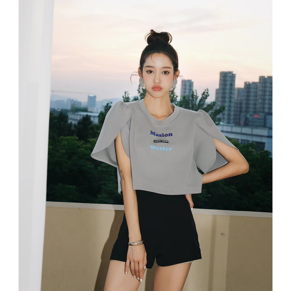 MaisonWester夏季黑白两色短裤装爆款甜辣简约时尚休闲百搭热裤