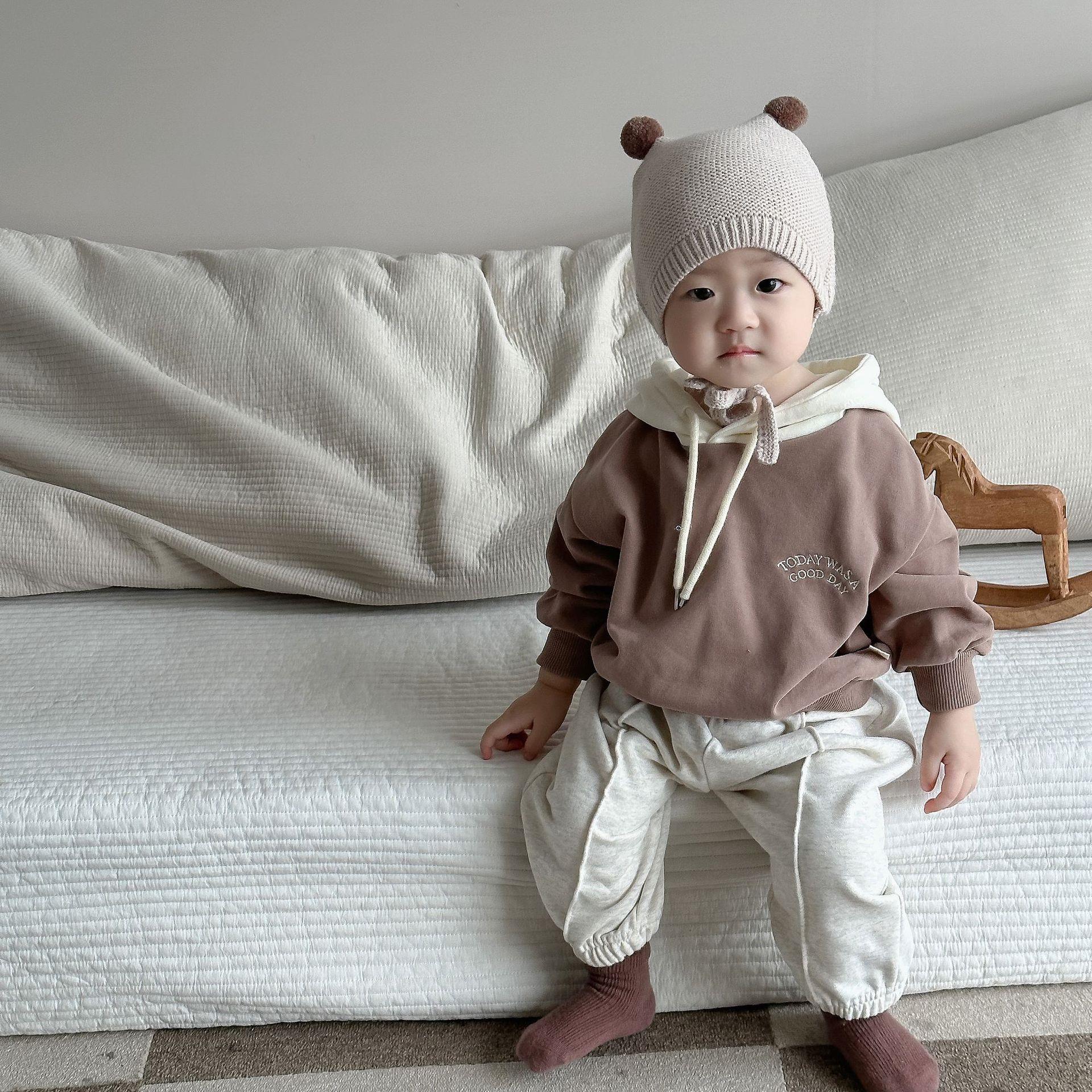 今年流行的男童裤子宝宝外出服春秋装韩版童装男童连帽卫衣套装婴
