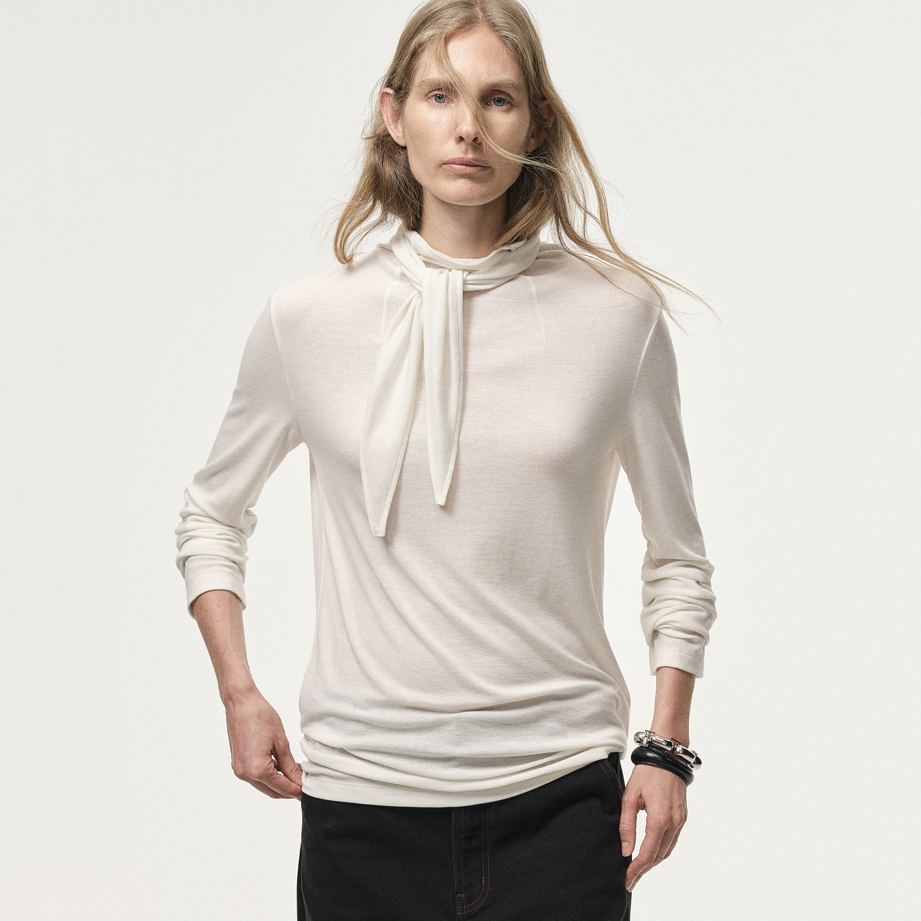 白弓特供定制莱赛尔羊毛仿毛感加厚飘带长袖T恤女秋冬季新款57572