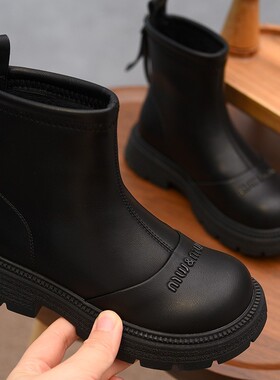 netx inss真皮女童靴子2025秋冬新款加绒儿童二棉马丁靴保暖短靴