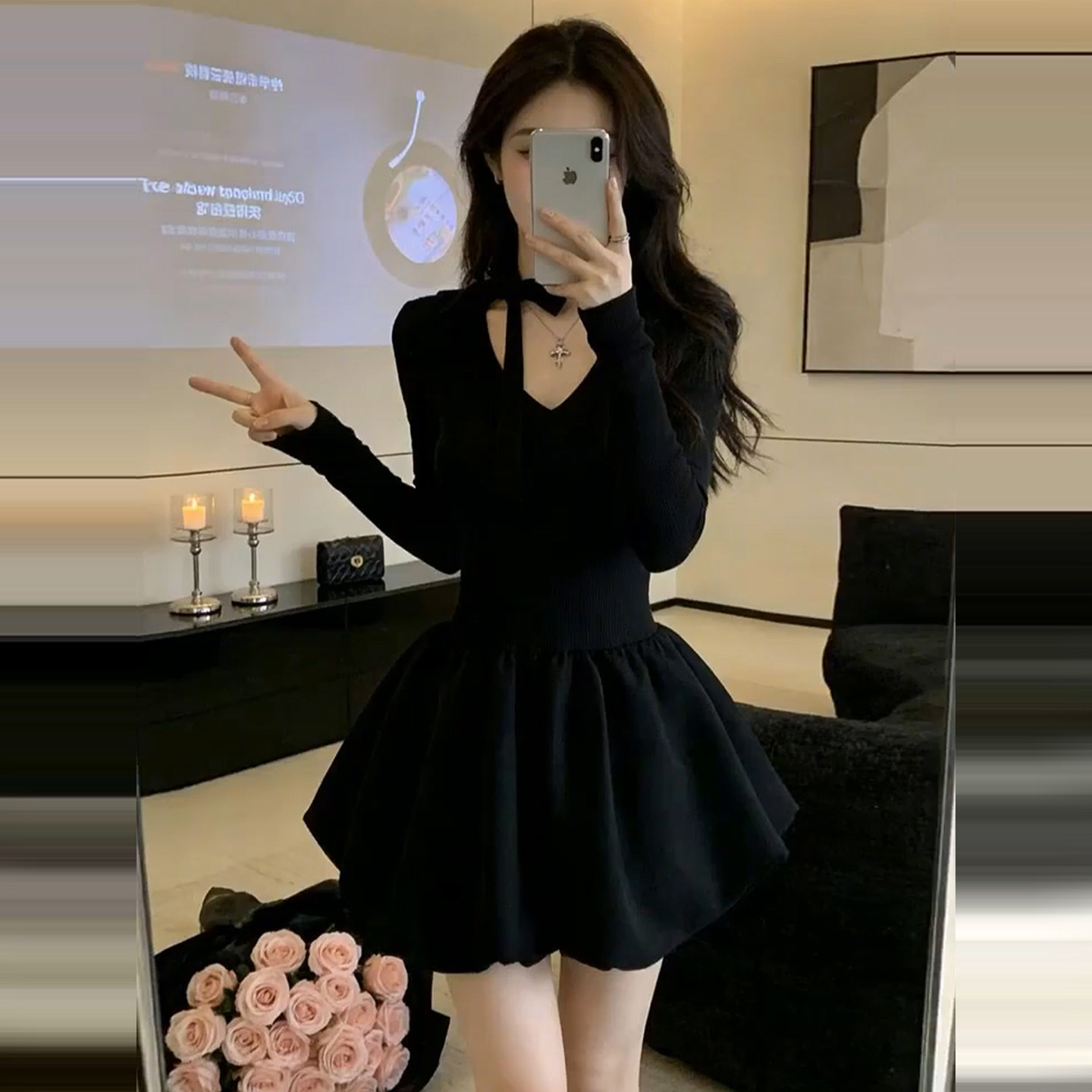 法式赫本风黑色连衣裙子女冬2026新款高级感气质内搭打底早春短裙