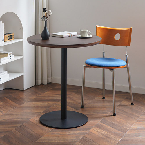 北欧实木小圆桌休闲咖啡桌洽谈桌