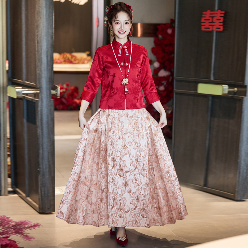 新中式敬酒服新娘马面裙套装2025新款订婚回门便装出阁秀禾服秋冬
