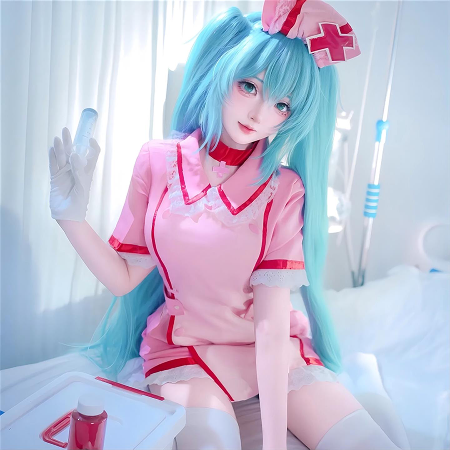 初音恋色病栋护士cos服全套图片