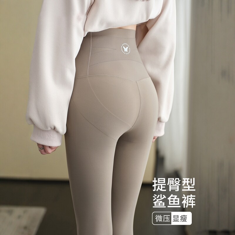英国DGKP加绒鲨鱼裤女秋冬外穿2025新款提臀无痕瑜伽健身打底裤