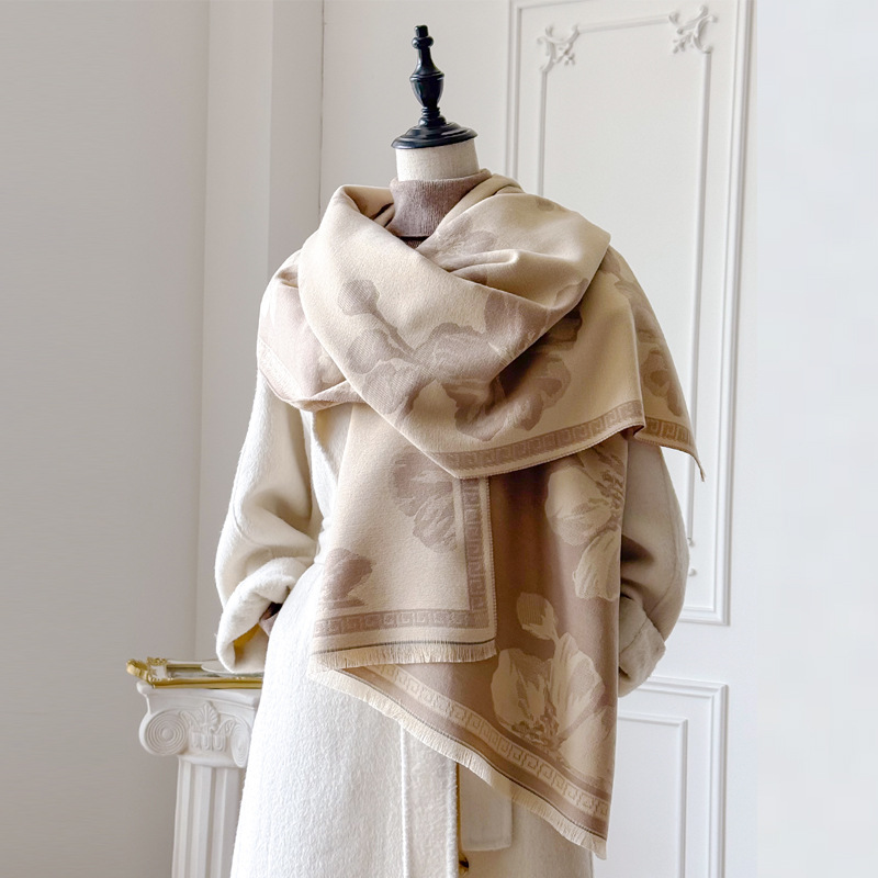 秋冬仿羊绒花卉印花围巾保暖披肩