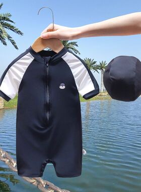 英国netx road儿童泳衣男童短袖防晒速干连体带帽套装宝宝游泳装