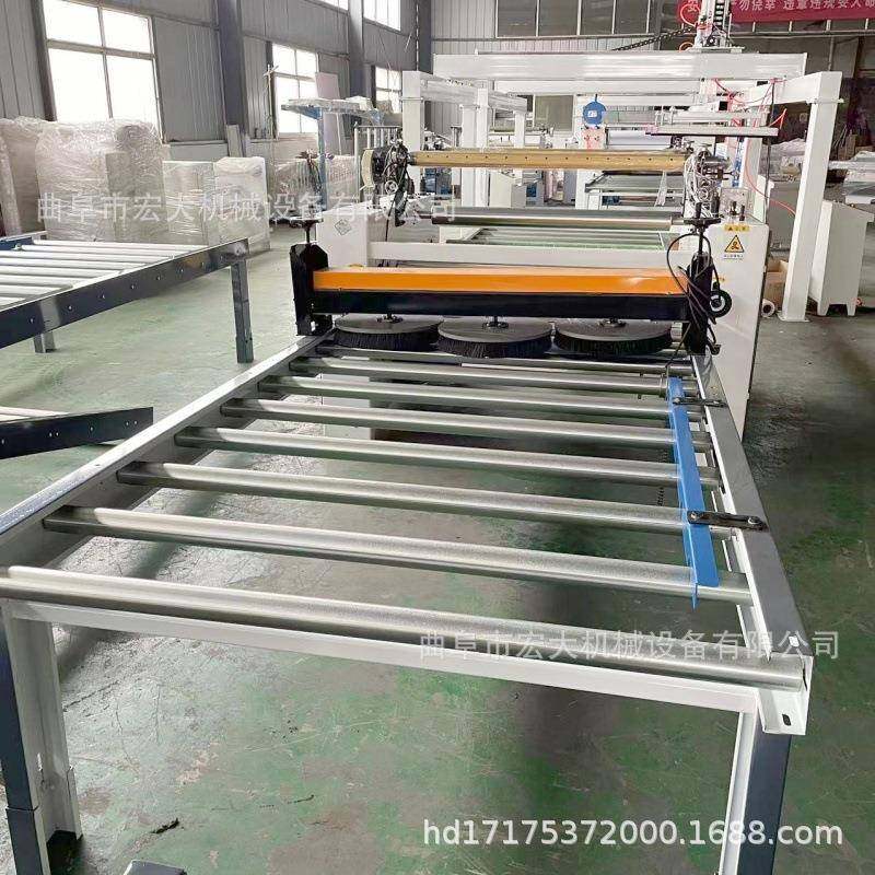 机体加固加宽木饰面覆膜机 棋盘室台球厅酒吧商务写字楼贴面机