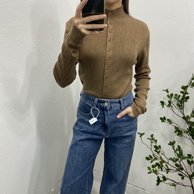 韩单25冬半高领弹力显瘦针织衫