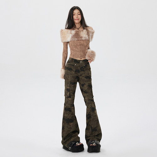 VWYZ复古微喇迷彩工装裤2024秋冬款休闲显瘦马蹄喇叭裤拖地长裤子