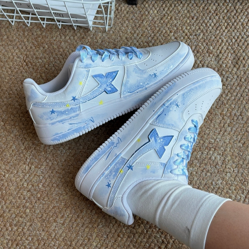 定制球鞋特步空军一号手绘涂鸦