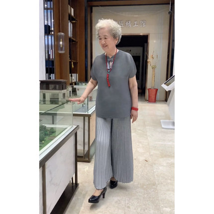 妈妈装2024新款秋款套装中老年女装春秋洋气阔太太两件套连衣裙