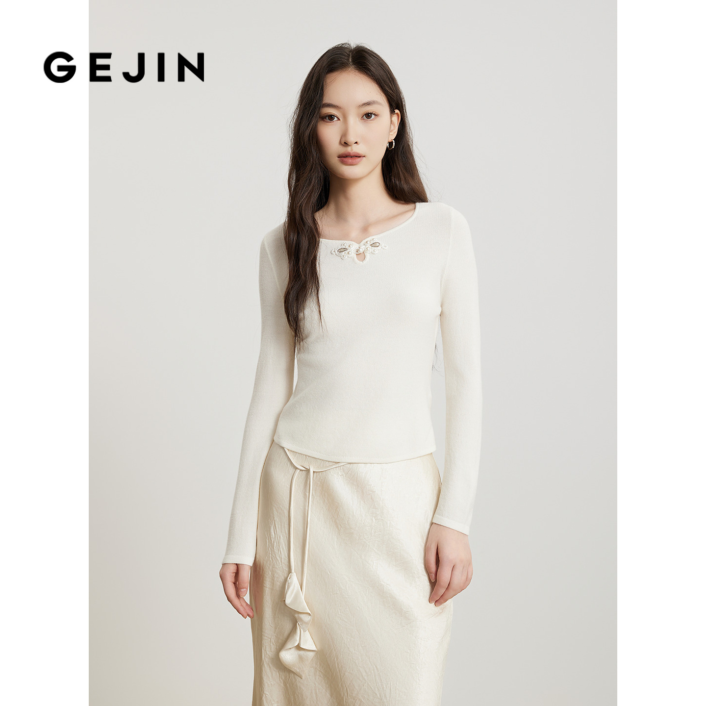 歌锦绵羊毛修身显瘦 长袖针织打底衫女2025春秋季新款