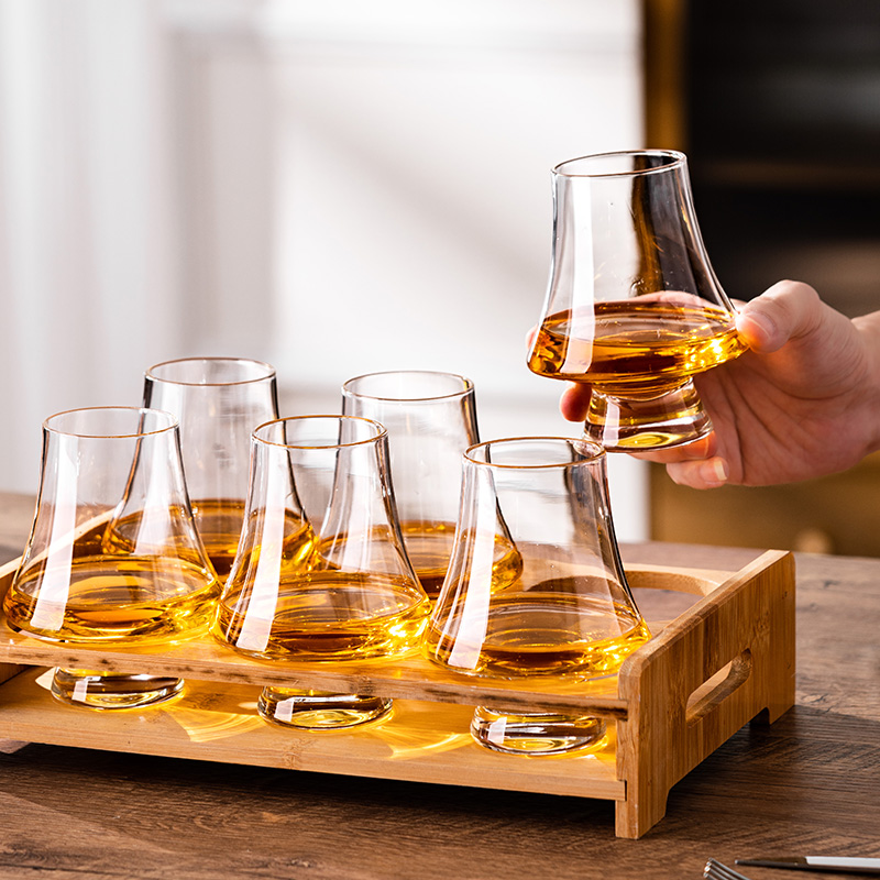 威士忌品鉴杯玻璃闻香杯